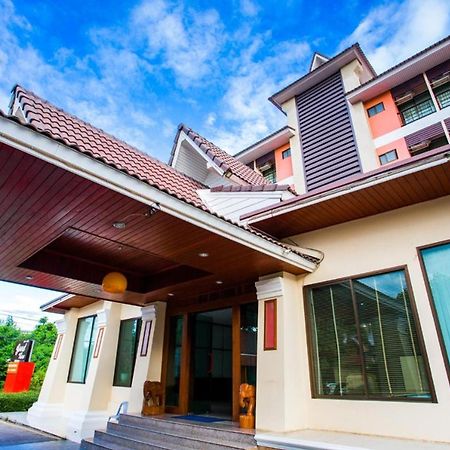 Good View Residence Lampang Esterno foto